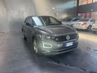 Usata VW T-Roc Advance 150 CV (110 kW) 2019 Grigio SUV