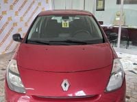Usata Renault Clio II 75 CV (55 kW) 2010 Rosso Berlina