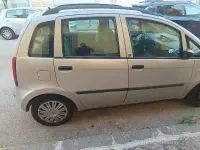 Occasion Fiat Idea 95 ch (69 kW) 2005 Gris Monospace