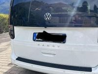 Usata VW Caddy 122 CV (89 kW) 2021 Bianco Monovolume