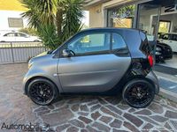 Usata Smart ForTwo Coupé Superpassion 71 CV (52 kW) 2019 Grigio Utilitaria