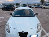 Usata Alfa Romeo Giulietta Progression 105 CV (77 kW) 2011 Bianco Utilitaria