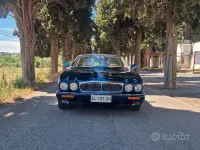 Usata Jaguar XJ6 211 CV (155 kW) 1996 Blu Berlina