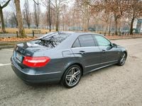 Usata Mercedes E220 Avantgarde 169 CV (124 kW) 2009 Grigio Berlina