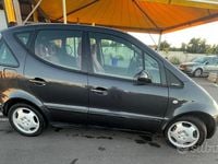 Usata Mercedes A170 95 CV (69 kW) 2000 Nero Monovolume