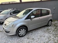Usata Renault Modus Dynamique 75 CV (55 kW) 2009 Grigio Monovolume