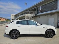 Usata Maserati Levante 350 CV (257 kW) 2021 Bianco SUV