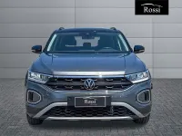 Usata VW T-Roc Life 150 CV (110 kW) 2023 Grigio medio metallizzato SUV