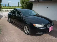 Usata Volvo S80 185 CV (136 kW) 2007 Nero Berlina