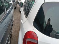 Usata Renault Modus 75 CV (55 kW) 2011 Monovolume