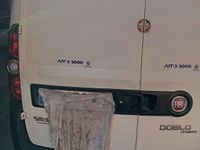 Usata Fiat Doblò 90 CV (66 kW) 2012 Bianco Monovolume