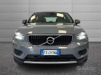 Usata Volvo XC40 Momentum 163 CV (119 kW) 2019 Grigio SUV