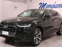 Usata Audi Q8 286 CV (210 kW) 2022 Nero SUV