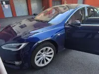 Usata Tesla Model S 158 kW (215 CV) 2018 Blu Utilitaria