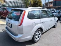Usata Ford Focus 110 CV (80 kW) 2011 Grigio Station wagon