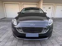 Usata Ford Fiesta Titanium 86 CV (63 kW) 2018 Grigio Utilitaria