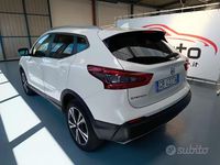 Usata Nissan Qashqai N-Connecta 160 CV (117 kW) 2020 Bianco SUV