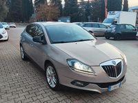 Usata Lancia Delta 120 CV (88 kW) 2010 Grigio Utilitaria