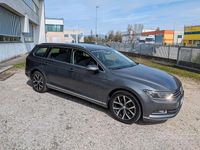 Usata VW Passat Highline 190 CV (139 kW) 2015 Grigio Station wagon
