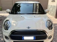 Usata Mini ONE 75 CV (55 kW) 2019 Utilitaria