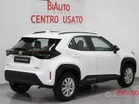Begagnad Toyota Yaris Cross Active 116 HK (85 kW) 2022 Vit SUV