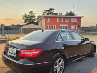 Usata Mercedes E220 Avantgarde 170 CV (125 kW) 2010 Marrone Berlina