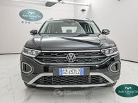 Usata VW T-Roc Life 150 CV (110 kW) 2025 Nero SUV