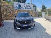 Usata Peugeot 2008 GT 131 CV (96 kW) 2023 Grigio SUV