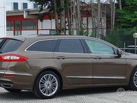 Usata Ford Mondeo Vignale 180 CV (132 kW) 2016 Marrone Station wagon