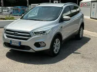 Usata Ford Kuga Titanium 120 CV (88 kW) 2017 Grigio SUV