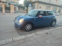 Usata Mini Cooper D 2013 Blu Utilitaria