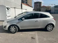 Usata Opel Corsa 85 CV (62 kW) 2012 Utilitaria