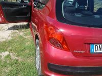 Usata Peugeot 207 75 CV (55 kW) 2008 Rosso Berlina
