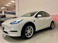 Usata Tesla Model Y RWD 250 kW (340 CV) 2023 Other SUV