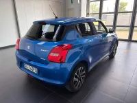 Usata Suzuki Swift 83 CV (61 kW) 2020 Blu azzorre Utilitaria