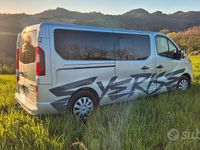 Usata Opel Vivaro 2015 Grigio Monovolume