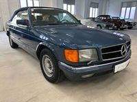 Usata Mercedes 500 230 CV (169 kW) 1982 Blu Cabrio