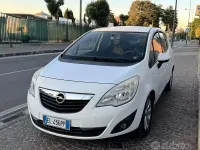 Usata Opel Meriva Cosmo 95 CV (69 kW) 2012 Bianco Monovolume