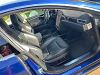 Usata Tesla Model S 135 kW (184 CV) 2016 Blu/azzurro Utilitaria