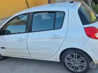 Usata Renault Clio III 75 CV (55 kW) 2011 Berlina