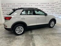 Usata VW T-Roc Life 110 CV (80 kW) 2024 Beige SUV