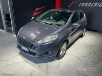 Usata Ford Fiesta 97 CV (71 kW) 2014 Blu Utilitaria