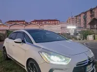 Usata Citroën DS5 163 CV (119 kW) 2012 Bianco Utilitaria