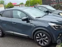 Usata Renault Captur 101 CV (74 kW) 2024 Blu SUV