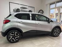 Usata Renault Captur 90 CV (66 kW) 2017 Grigio SUV