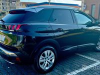 Usata Peugeot 3008 Business-Line 131 CV (96 kW) 2019 Nero SUV