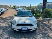 Usata Mini ONE 75 CV (55 kW) 2010 Beige Utilitaria