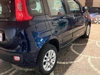 Usata Fiat Panda Lounge 95 CV (69 kW) 2017 Blu Utilitaria