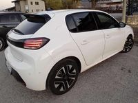 Occasion Peugeot 208 Allure 101 PK (74 kW) 2024 Wit Hatchback
