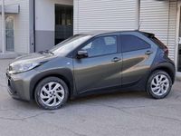 Usata Toyota Aygo X Trend 72 CV (52 kW) 2022 Grigio SUV